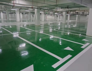 无锡无锡小区停车场标线